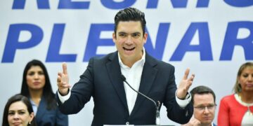 Elecciones del 2027 son un tiro entre Morena y el PAN