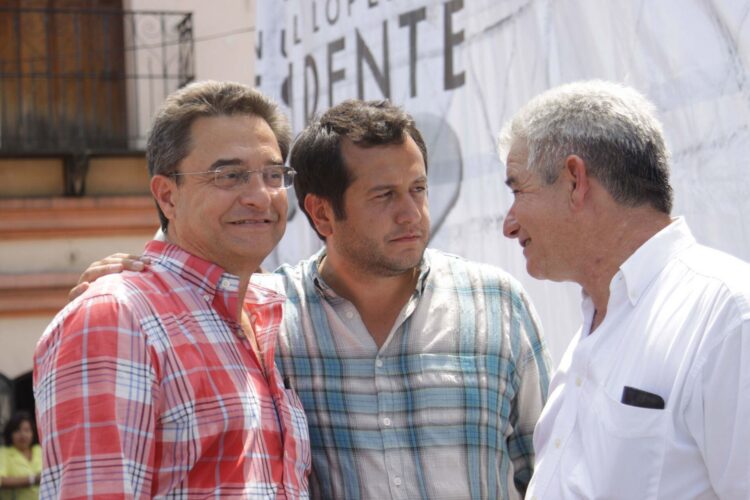 INE exonera a hermanos de López Obrador de financiamiento indebido