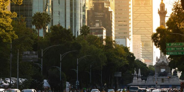 Habrá calor y lluvia este jueves en la Ciudad de México