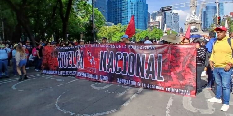 “Boicot al Mundial” amenaza la CNTE; inicia huelga nacional