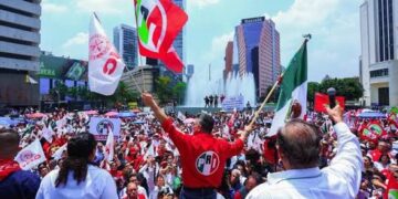 Llama Alejandro Moreno a formar un bloque opositor, la división favorece a Morena