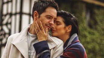 Aislinn Derbez y Mauricio Ochmann, el reencuentro