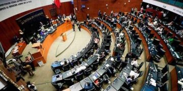 Cascada de licencias de legisladores morenistas, van por gubernaturas en 2027