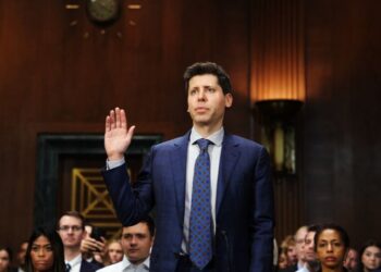 Florida demanda a OpenAI, alega que ChatGPT no es seguro para los niños