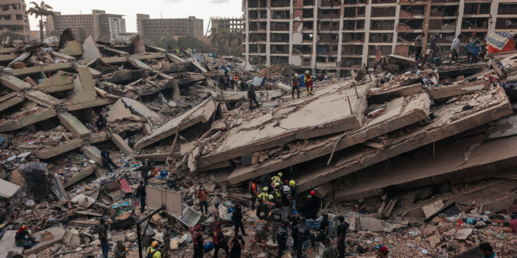 Una semana de los terremotos, tragedia sigue en Venezuela, ya son 2 mil 295 muertos