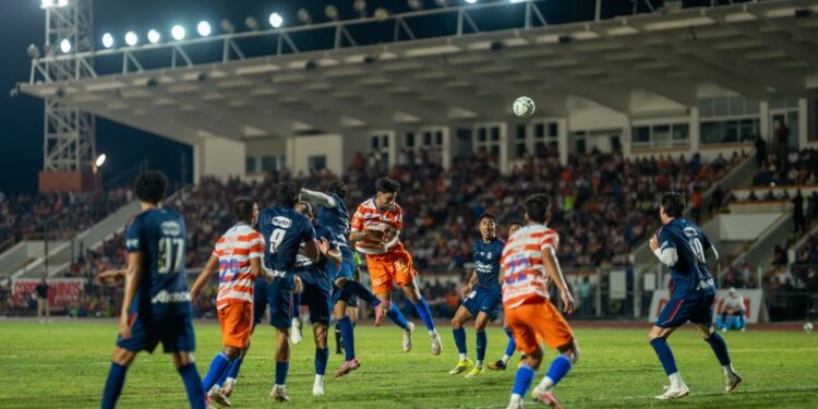 Correcaminos y Chivas regalan electrizante empate sin goles en el Marte R. Gómez