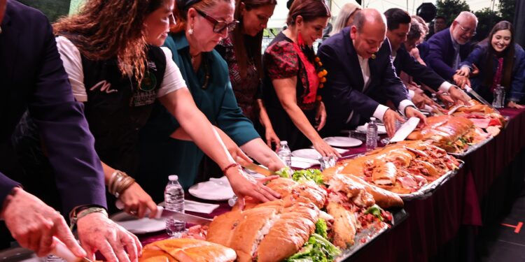 Récord Guinnes para la torta más grande del mundo en la Torta Fest 2026