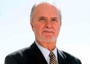 Sigue crisis en la UNAM, renuncia secretaria general, nombran a Javier de la Fuente