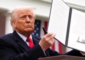 Estados Unidos, impone el 10% de aranceles a México y otras 59 economías
