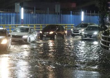 Llueve en toda la Ciudad, activan alerta roja, naranja y amarilla