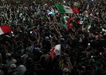 Mueren cuatro personas en festejos en el Ángel de la Independencia