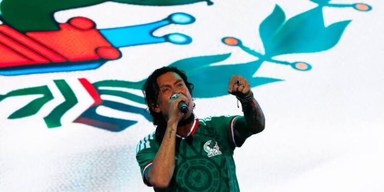 Caifanes rinde homenaje a la Selección Mexicana ante 65 mil personas