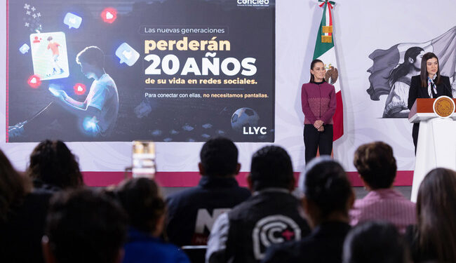 Llaman a padres de familia a proteger a niñez y juventud, de redes sociales