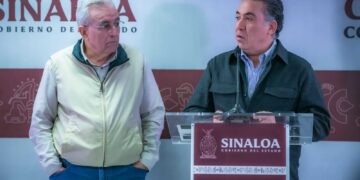 Inzunza prefiere quedarse solo, que pedir licencia como senador como sugerían en Morena