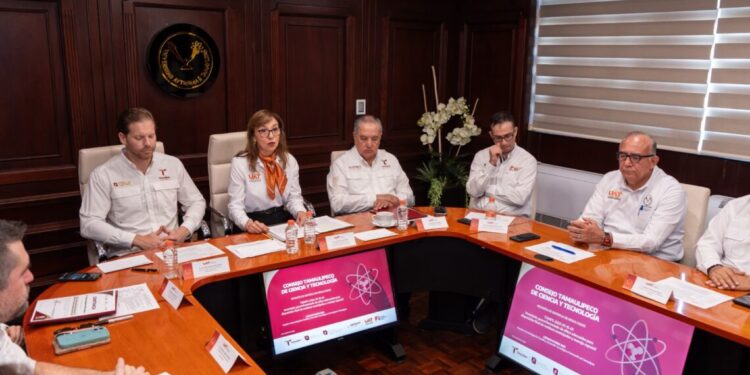Entrega UAT proyecto sobre sitios para disposición final de residuos urbanos a SEDUMA y COTACYT