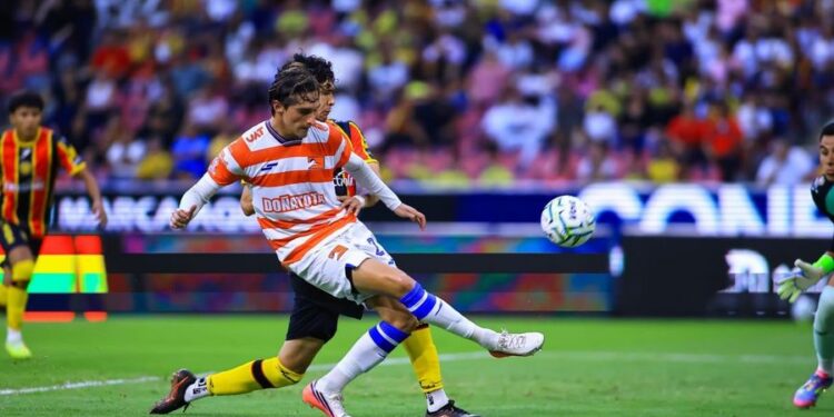 Habla Correcaminos en la cancha: le pega 3-1 a Leones Negros