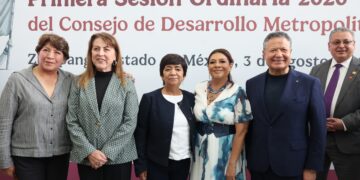 Llama Clara Brugada a crear la Policía Metropolitana