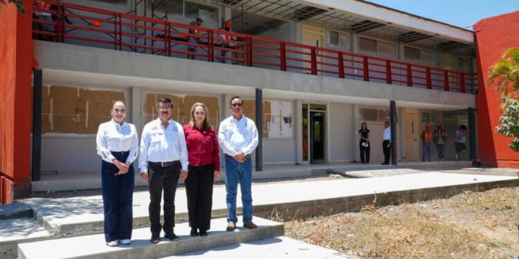Supervisa Dámaso Anaya sede para Facultad de Arquitectura-UAT en Victoria