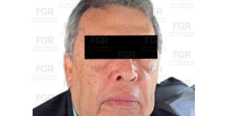 Detienen a ex gobernador de Guerrero por caso Ayotzinapa