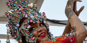 Rihanna deslumbra en el Carnaval de Barbados 2026 con espectacular look