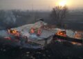 Avanzan devastadores incendios en Texas; ordenan evacuaciones masivas