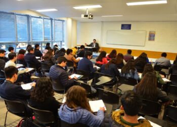 Más de 2 mil aspirantes no presentan examen de ingreso a la UNAM en Guanajuato y Oaxaca