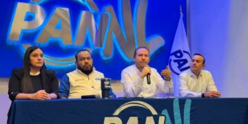 Adrián de la Garza podría buscar gubernatura de Nuevo León por PRI y PAN; da hoy gran paso