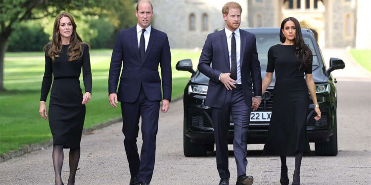 Príncipe William «furioso» por regreso de Harry y Meghan al Reino Unido