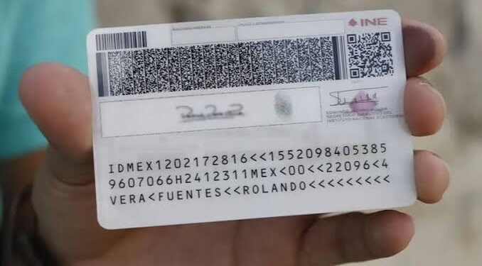 INE reduce plazos de entrega de credenciales electorales
