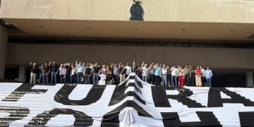 Exigen que interino del gobierno de Sinaloa, no sea del círculo de Rocha Moya