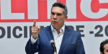 «Alito» denuncia a consejeros del INE en Estados Unidos por censura