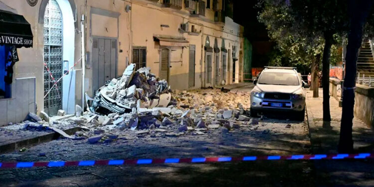 Ahora tiembla en Nápoles, Italia 4.7 de mayor intensidad en los últimos 40 años
