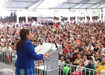 Entrega Clara Brugada 20 Mil Apoyos del Programa Ingreso Ciudadano Universal