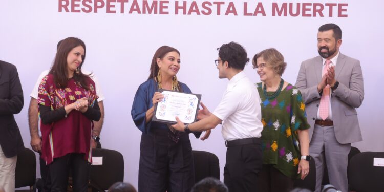 Llama Brugada a donar órganos, «es un acto profundo de amor»; más de tres mil en lista espera
