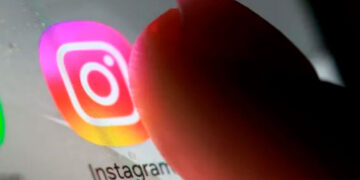 Instagram pone límites a cuentas generadas con IA