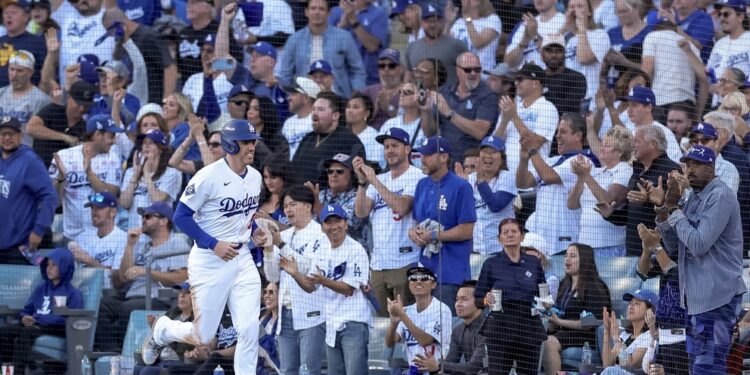Dodgers hacen historia y sellan pase a playoffs