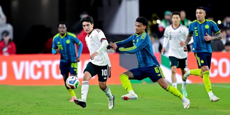 «Morita» salva debut de Rafa Márquez, mete el gol del empate a uno con Colombia