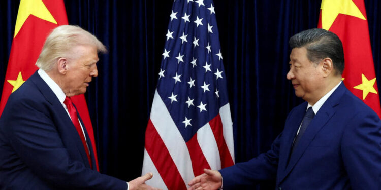 China lamenta que disputa de Trump con televisoras de EU opacara visita de Xi Jinping