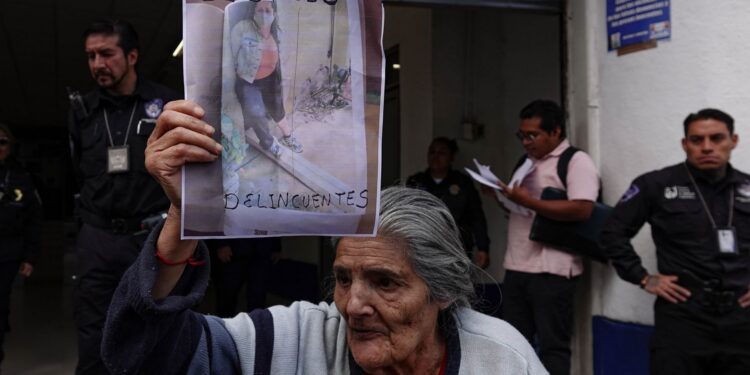 216 inmuebles recuperados tras despojos: Gobierno de la CDMX