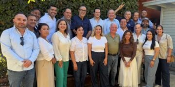 Ernesto Ruffo recibe a panistas en prisión domiciliaria; habla con Fox por videollamada