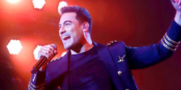 Carlos Rivera pospone conciertos por cirugía programada
