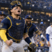 Dodgers, contra las cuerdas tras otra victoria de Milwaukee