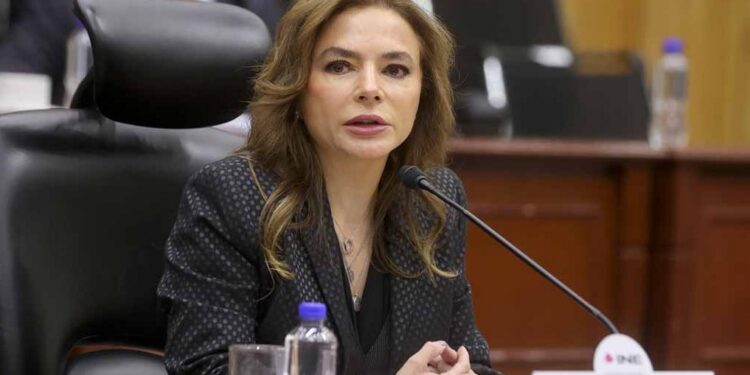 INE ordena a partidos postular mujeres en al menos nueve de 17 gubernaturas
