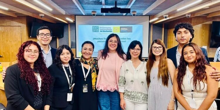 Alumnos de la UAT conquistan el 1.º y 2.º lugar en concurso nacional de mediación