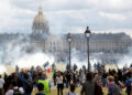 Disturbios en París: miles protestan por la crisis educativa